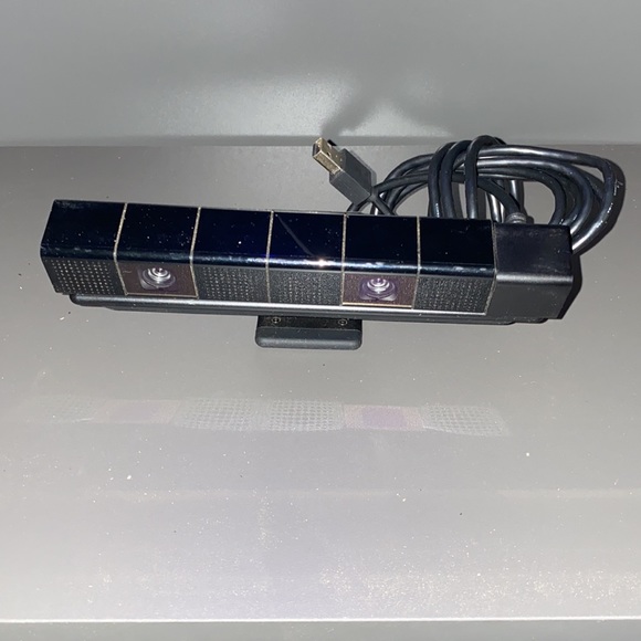 PlayStation VR Headset Bundle - Picture 7 of 12